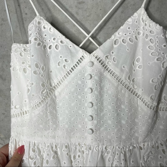 ZARA Cutwork Embroidered Eyelet White Dress sz XS - Picture 6 of 12